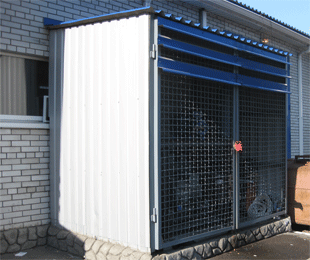 Outdoor refrigeration unit